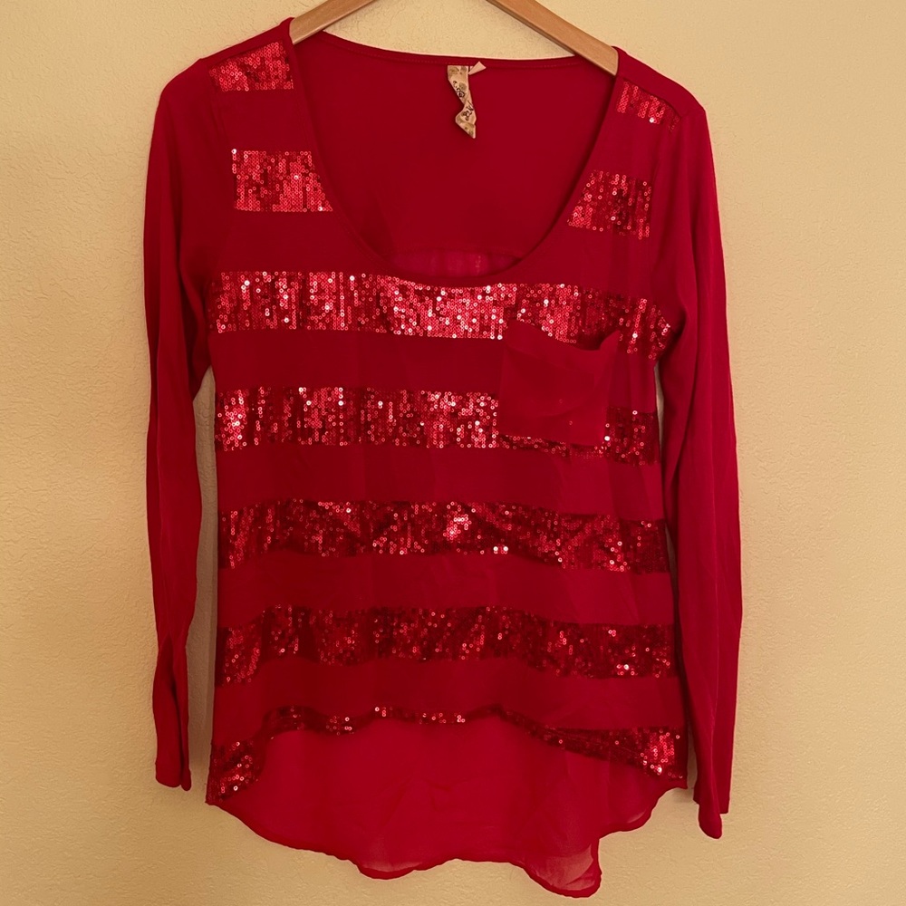 ♥️ Red sequin high-lo mixed material mesh top